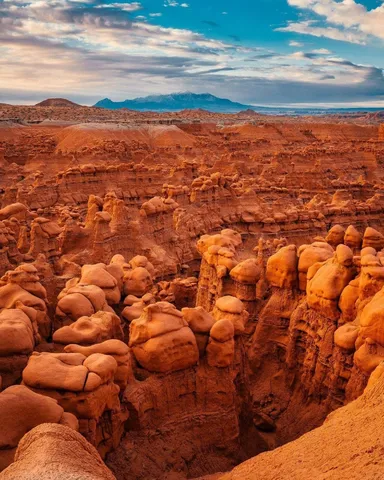 MudFlood Evidence: Melted Rocks in Utah
are said to have been caused by millions of years of erosion  
but may instead have been **actually melted** by electric discharge strikes
during the MudFlood Energy Event

